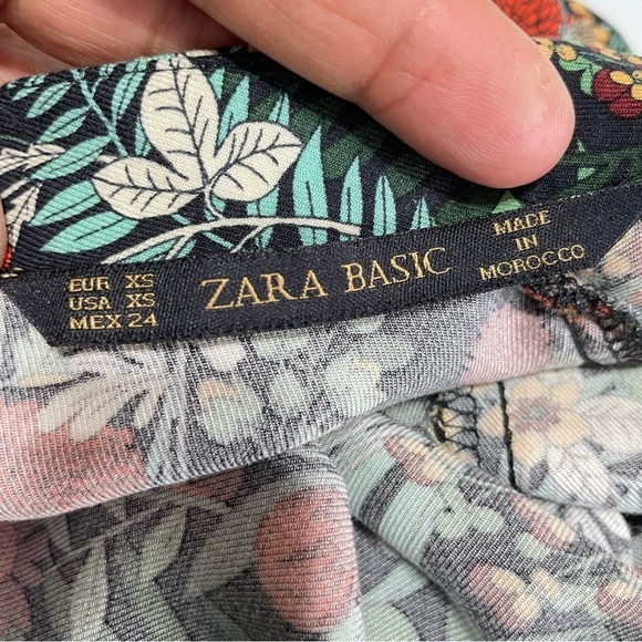 Zara Basic Floral Jersey Knit Bell Sleeve Dress size XS - Picture 7 of 11